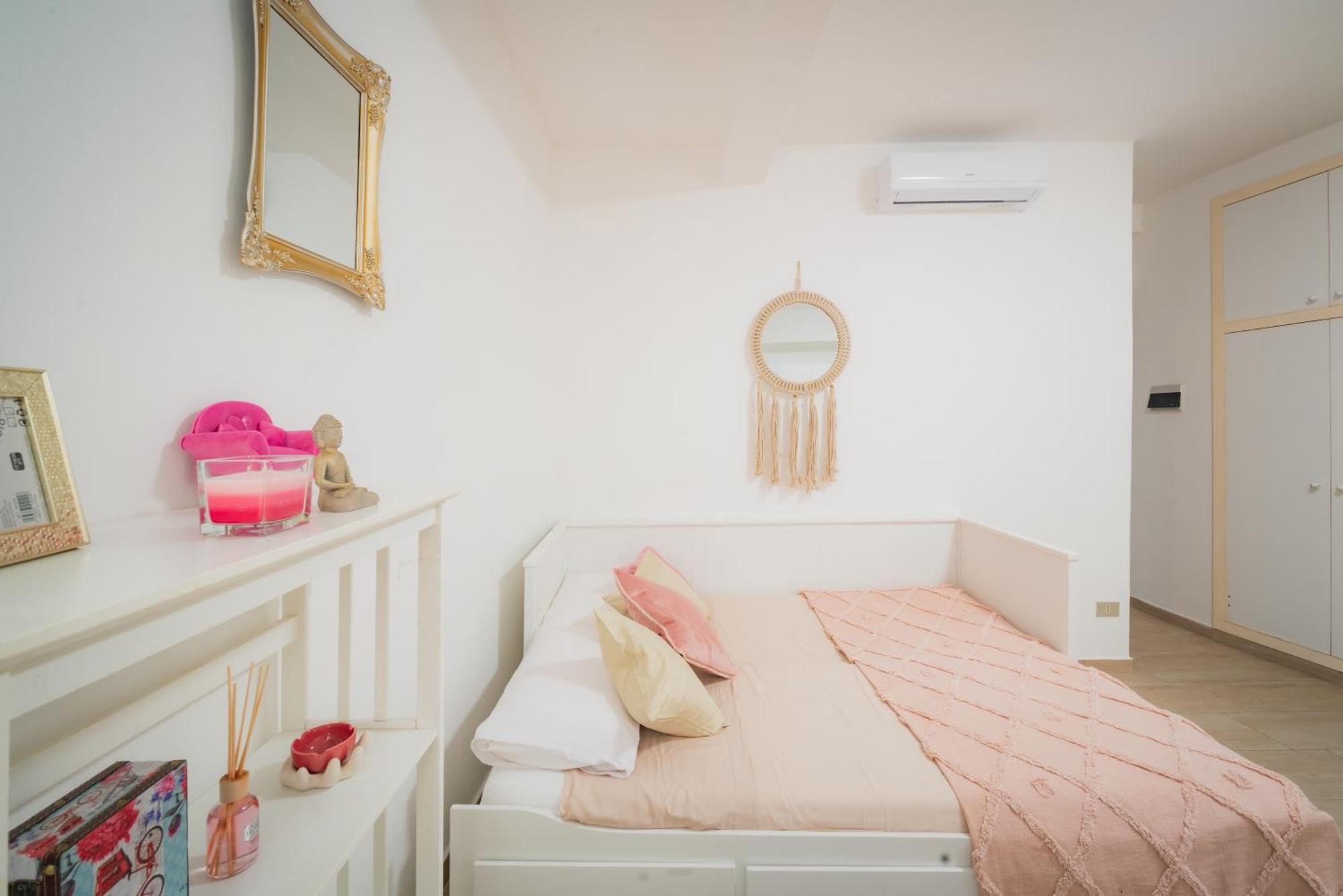 Suite "Castello" Del Garda - Apt Per Coppie Garda Desenzano del Garda Eksteriør billede